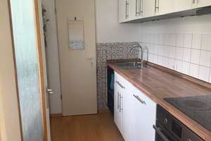 Sehr gut geschnittene, helle und gepflegte 3,5-Zimmer-Wohnung mit Balkon, gleich bei U6 – Karl-Witthalm-Str. 11, 81375 Neuhadern, München – Vorschaubild 4