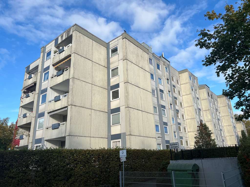 Immobilie in Bonn - Provisionsfrei: modernisierte 3-Zimmer Wohnung mit Balkon + TG-Platz als Kapitalanlage - Bild 1
