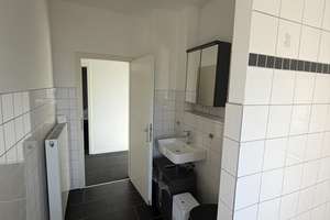 WG möglich! Renovierte 2-3 Zimmer Wohnung mit großem Balkon! – 33609 Mitte, Bielefeld – Vorschaubild 8