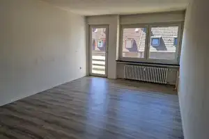 3-Zimmer-Wohnung mit Balkon – Andreas-Hofer-Straße 32, 47139 Duisburg – Vorschaubild 1