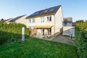 Familienfreundliches Einfamilienhaus – Die vollständige Adresse der Immobilie erhältst du vom Anbieter., 47239 Rumeln-Kaldenhausen, Duisburg – Vorschaubild 2