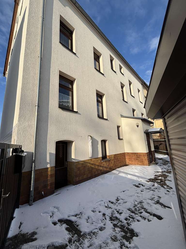 Immobilie in Werdau - 
Moderne Wohnung in Werdau mit Tageslichtbad in zentraler Lage

 - Bild 2