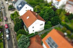 Solides Zwei- bis Dreifamilienhaus, Doppelgarage, toller Garten - wohnen, vermieten, flexibel sein – Die vollständige Adresse der Immobilie erhältst du vom Anbieter., 73262 Reichenbach an der Fils – Vorschaubild 3