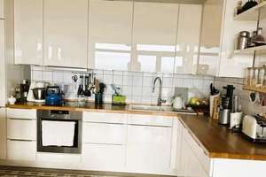 Sülz: Moderne 3-Zimmer-Wohnung mit Balkon und 2 TG-Stellplätzen – Die vollständige Adresse der Immobilie erhältst du vom Anbieter., 50939 Sülz, Köln – Vorschaubild 4