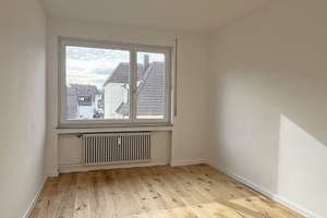Frisch sanierte 3,5 Zimmer Wohnung in zentraler Lage Reutlingens! – Die vollständige Adresse der Immobilie erhältst du vom Anbieter., 72762 Reutlingen-Mitte, Reutlingen – Vorschaubild 4