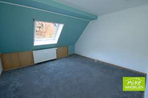 Gepflegtes Zweifamilienhaus in ruhiger Lage von Honau – Die vollständige Adresse der Immobilie erhältst du vom Anbieter., 72805 Lichtenstein – Vorschaubild 14