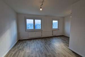 *Dein neuer Lieblingsort: 1-Zimmer mit mit Aufzug ab sofort* – An der Kotsche 40, 4207 Lausen-Grünau, Leipzig – Vorschaubild 1