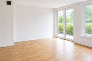 Barrierearme Erdgeschosswohnung mit Terrasse, Fußbodenheizung, TG Stellplatz / 3 Zimmer möglich