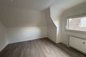 Bezaubernde Dachwohnung zum kleinen Preis – Gelsenholz 31, 45327 Katernberg, Essen – Vorschaubild 4