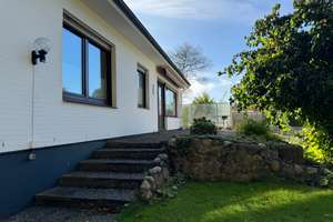 Einfamilienhaus mit Einliegerwohnung – Die vollständige Adresse der Immobilie erhältst du vom Anbieter., 24539 Wittorf, Neumünster – Vorschaubild 4