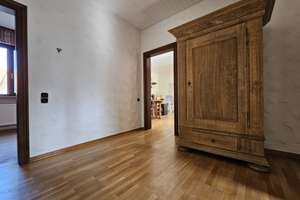 2 Fam. Haus mit traumhaftem Garten im Herzen von Mainaschaff – Die vollständige Adresse der Immobilie erhältst du vom Anbieter., 63814 Mainaschaff – Vorschaubild 10