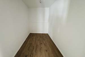 Modernes Wohnen im separaten Hinterhaus – Großzügige 4-Zimmer-Wohnung mit Terrasse – Gustav-Adolf-Straße 40, 9116 Altendorf, Chemnitz – Vorschaubild 8