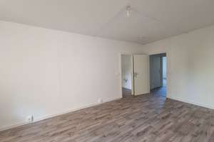 Zuhause in Sicht ! Ihre neue Familienwohnung mit großem Sonnenbalkon – Bruno-Taut-Ring 170, 39130 Neu Olvenstedt, Magdeburg – Vorschaubild 3