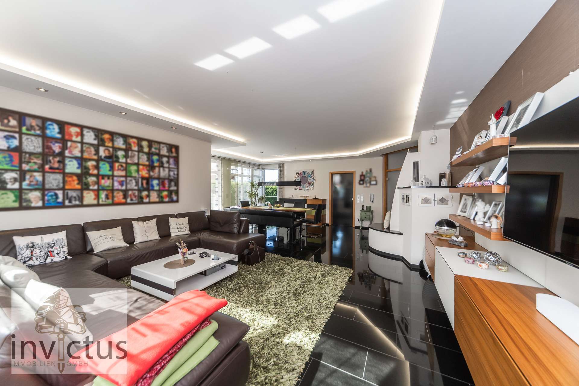 Immobilie in Langenbrettach - Ein Haus, das inspiriert – tolle Architektur, perfekter Grundriss, mit Garage u. Garten - Gefühl pur - Bild 6