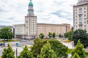 Bezugsfreies 2-Zimmer-Penthouse mit Balkon in begehrter Lage im Samariterviertel – Die vollständige Adresse der Immobilie erhältst du vom Anbieter., 10247 Friedrichshain, Berlin – Vorschaubild 12