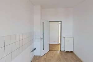 Über den Dächern: 2-Zimmer-Wohnung in der Endetage mit Balkon – sofort verfügbar! – Papenkamp 6, 30539 Bemerode, Hannover – Vorschaubild 8
