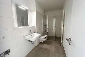 Schöner Wohnen im Neubau mit Dachterrasse, hellem Wohnbereich, Einbauküche, 2 Bäder, Abstellraum – Biklenstraße 10, 70327 Untertürkheim (Ortsteil), Stuttgart – Vorschaubild 11