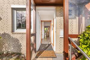 NUR NOCH WARTELISTE ! Gepflegtes Mittelreihenhaus mit 2 Garagen in beliebter Lage von HH-Rahlstedt – Die vollständige Adresse der Immobilie erhältst du vom Anbieter., 22149 Rahlstedt, Hamburg – Vorschaubild 3