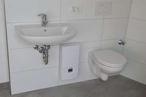 Möblierte 1-Zimmer-Dachwohnung in Pempelfort – Ehrenstraße 7, 40479 Pempelfort, Düsseldorf – Vorschaubild 2