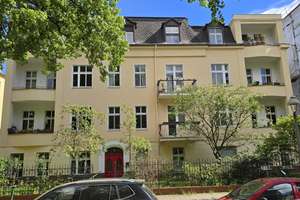 Schöne Wohnung in attraktiver Stadtvilla * Stuck * EBK* Balkon – Manteuffelstraße 8, 12203 Lichterfelde, Berlin – Vorschaubild 20