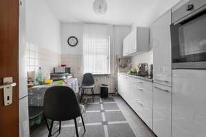 Drei-Familienhaus mit 13 Garagen inklusive Bauland
IN TUTTLINGEN – Die vollständige Adresse der Immobilie erhältst du vom Anbieter., 78532 Tuttlingen – Vorschaubild 27