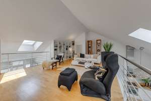 Über den Dächern Düsseldorfs – Maisonette mit Weitblick im Herzen Pempelforts – Die vollständige Adresse der Immobilie erhältst du vom Anbieter., 40477 Pempelfort, Düsseldorf – Vorschaubild 3