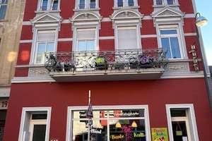 Großzügiges Wohn- und Geschäftshaus mit 13 Zimmern im charmanten Bonn-Oberkassel – Königswinterer Straße 642, 53227 Oberkassel, Bonn – Vorschaubild 3