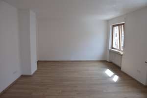 3 ZKB - Balkon - Innenstadt – Georgenstraße 30, 86152 Georgs- und Kreuzviertel, Augsburg – Vorschaubild 2