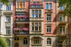 Repräsentatives Penthouse im denkmalgeschützten Jugendstil-Altbau – Weitblick über Wiesbaden!