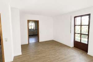 Gepflegtes Zuhause mit Garten – Doppelhaushälfte in Untermeitingen – Die vollständige Adresse der Immobilie erhältst du vom Anbieter., 86836 Untermeitingen – Vorschaubild 7