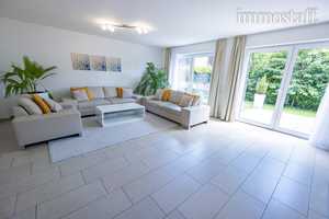 FOR SALE: MODERNES DOPPELHAUS! Bj. 2012, 175 m² Wohnfläche + Keller, Erdwärmepumpe, Garage, etc. – Bottrop – Vorschaubild 7