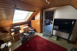 TOLLE FELDRANDLAGE - ZWEIFAMILIENHAUS MIT AUSBAURESERVE – Die vollständige Adresse der Immobilie erhältst du vom Anbieter., 74078 Kirchhausen, Heilbronn – Vorschaubild 16