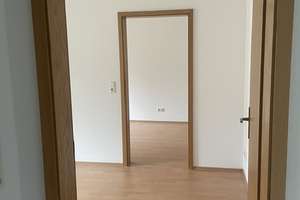 Hübsche 2-Zimmerwohnung ruhig und zentral gelegen in Wiesbaden-Biebrich im Mittelhaus – Die vollständige Adresse der Immobilie erhältst du vom Anbieter., 65203 Biebrich, Wiesbaden – Vorschaubild 5