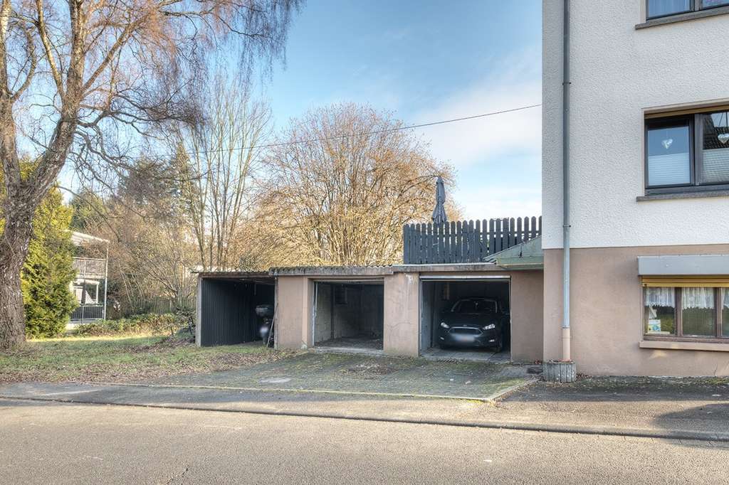 Immobilie in Windeck - Großzügiges Zweifamilienhaus inmitten von Dattenfeld  - Bild 2