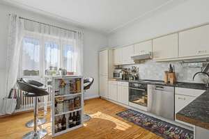 Charmante Stadtvilla mit großem Grundstück und vielseitigen Nutzungsmöglichkeiten – Die vollständige Adresse der Immobilie erhältst du vom Anbieter., 76199 Rüppurr, Karlsruhe – Vorschaubild 32