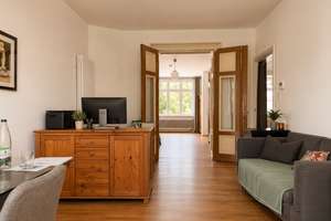 Altbaujuwel mit Charme, Geschichte und Entwicklungspotenzial – Dreifamilienhaus Frankfurt-Seckbach – 60389 Seckbach, Frankfurt am Main – Vorschaubild 15