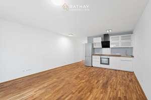 Stadtnah wohnen mit Komfort: 2-Zimmer-Erdgeschosswohnung mit Südterrasse & Tiefgarage – Die vollständige Adresse der Immobilie erhältst du vom Anbieter., 93049 Westenviertel, Regensburg – Vorschaubild 2