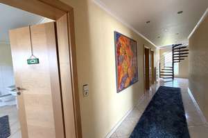Repräsentatives 2-Familienhaus in toller Ortsrandlage mit Keller, Garage und schönem Garten – Die vollständige Adresse der Immobilie erhältst du vom Anbieter., 76706 Dettenheim – Vorschaubild 15