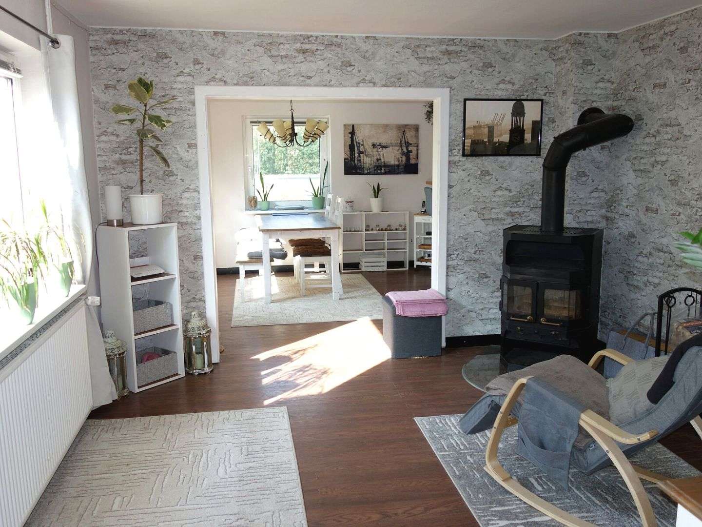 Immobilie in Brunsbüttel - Gepflegtes Einfamilienhaus in ruhiger Lage auf Erbbaugrundstück in Brunsbüttel - Bild 1