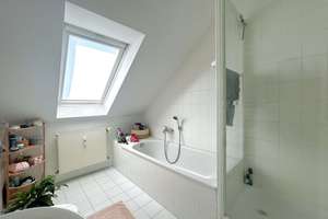Wunderschöne 3 Zimmerwohnung mit Dachterrasse in der Südstadt! – Bürgermeister-Fink-Straße 41, 30169 Südstadt, Hannover – Vorschaubild 11