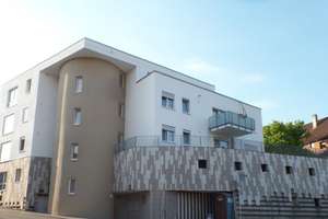 moderne 3-Zimmer-Wohnung in Königsbach-Stein