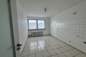 Oberhausen-Schmachtendorf, 3 Zimmer KDB, Balkon in ruhiger und gepflegter Wohnlage – Cäcilienstraße 16, 46147 Sterkrade-Nord, Oberhausen – Vorschaubild 7