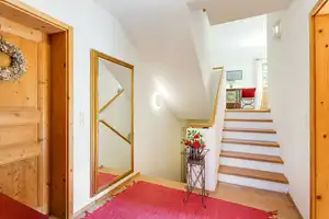 Großzügig, zentral, rustikal: Einmaliges Landhaus auf idyllischem Parkgrundstück – Bad Tölz-Wolfratshausen (Kreis) – Vorschaubild 13