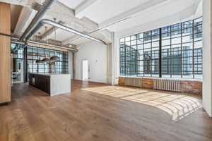 Historisches Flair, moderner Luxus: Ihre Traumwohnung in der Buchdruckerei – Düsseldorf – Vorschaubild 4