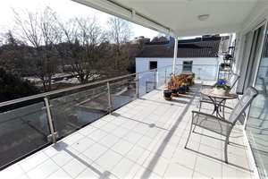 Hochwertig möblierte City-Wohnung mit Terrasse, Aufzug + Garage in Mönchengladbach zu vermieten. – Die vollständige Adresse der Immobilie erhältst du vom Anbieter., 41061 Gladbach, Mönchengladbach – Vorschaubild 5