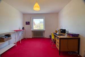 Gepflegtes Reihenhaus mit Renovierungsbedarf in ruhiger Wohnlage von Kolbermoor – Die vollständige Adresse der Immobilie erhältst du vom Anbieter., 83059 Kolbermoor – Vorschaubild 7