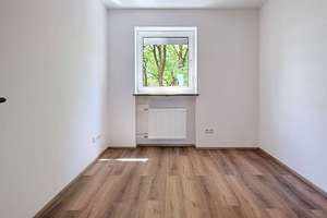 Modern renovierte 2,5-Zimmer-Wohung mit Charme in Neuhausen – Die vollständige Adresse der Immobilie erhältst du vom Anbieter., 80634 Neuhausen, München – Vorschaubild 9