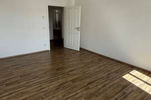 Offene Wohnküche & Balkon im sanierten Eckhaus. Stilvolle 2 Zimmer Wohnung mit Aufzug und A+ Energie – Schwartzestraße 6, 4229 Kleinzschocher, Leipzig – Vorschaubild 18
