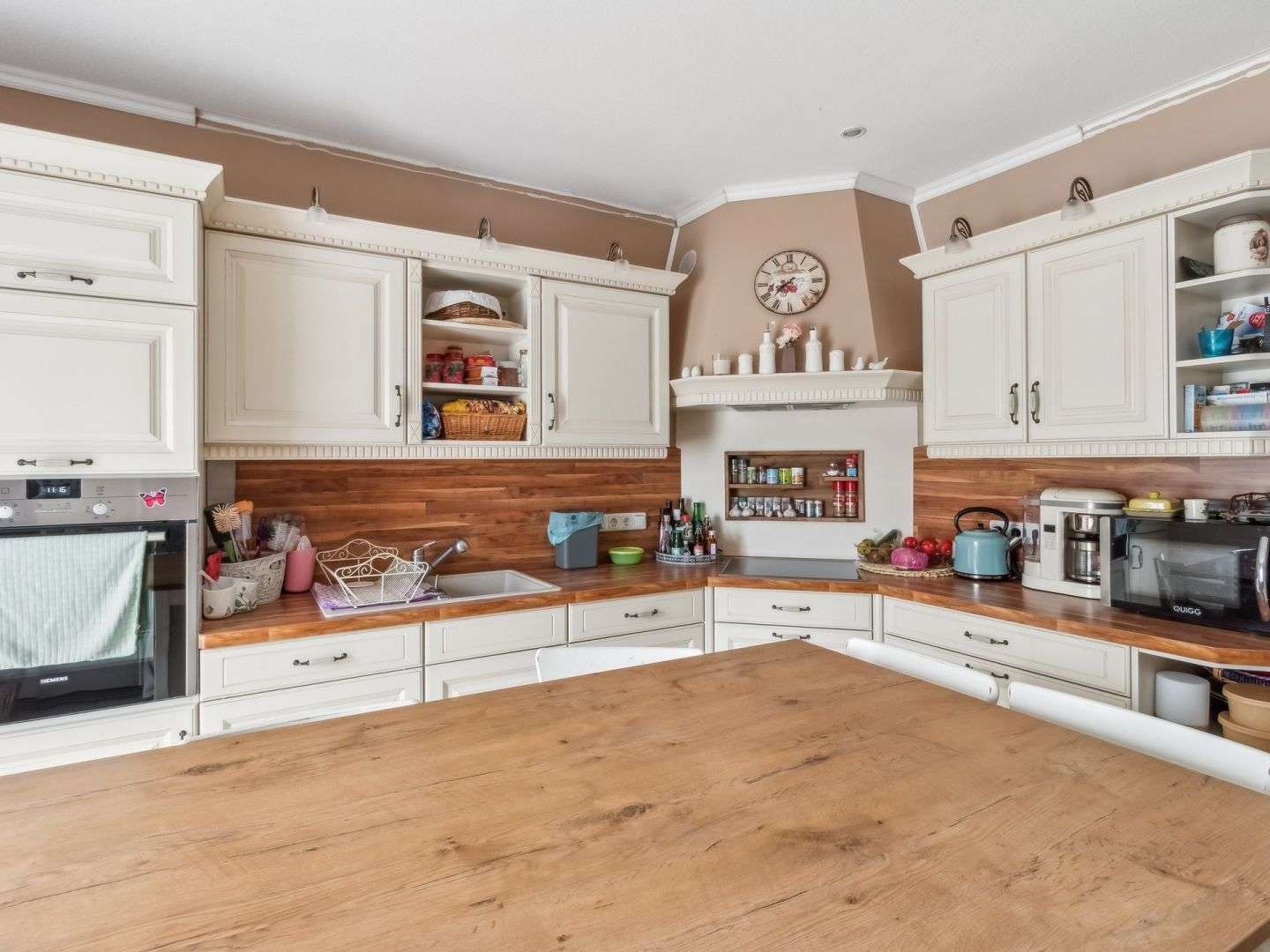 Immobilie in Lüdersdorf - Großzügiges Einfamilienhaus mit 5 Zimmern in Ortsrandlage von Lüdersdorf - Bild 2