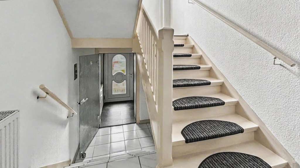 Immobilie in Markranstädt - Gepflegte Doppelhaushälfte mit 4,5 Zimmern, schönem Garten und Garage in Markranstädt-Großlehna - Bild 3